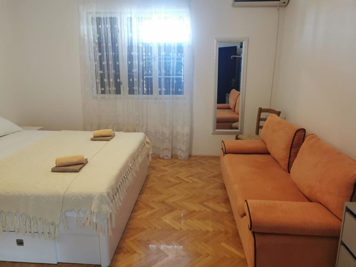 Apartments Sanja Povljana Ngoại thất bức ảnh