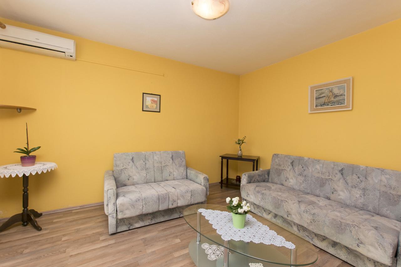 Apartments Sanja Povljana Ngoại thất bức ảnh