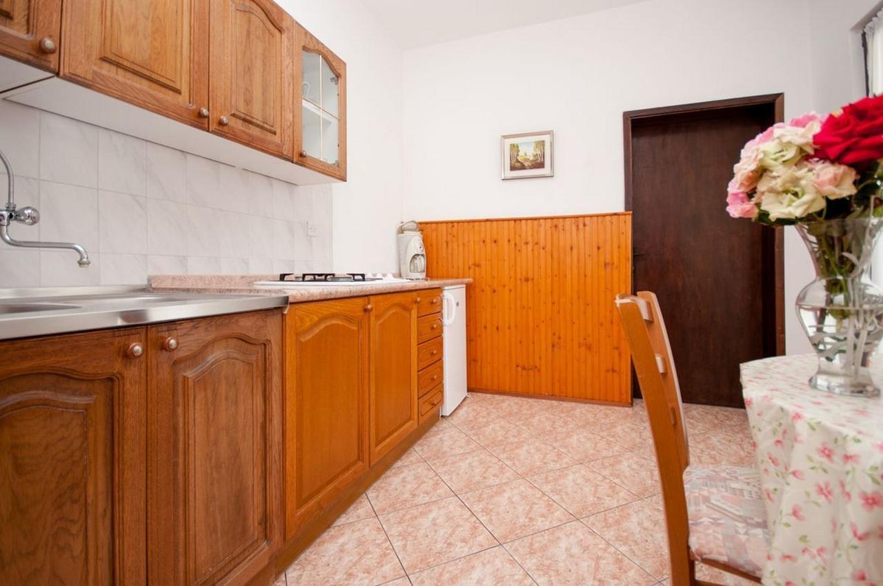 Apartments Sanja Povljana Ngoại thất bức ảnh